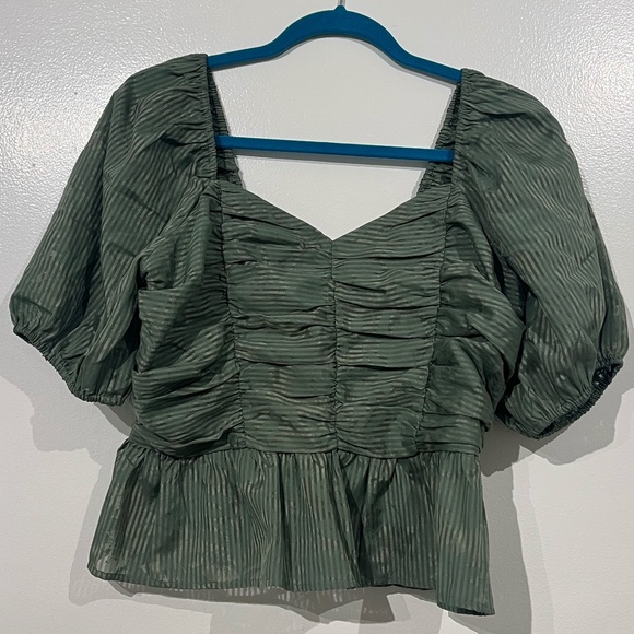 Express Ruched Cropped Top - Picture 1 of 11